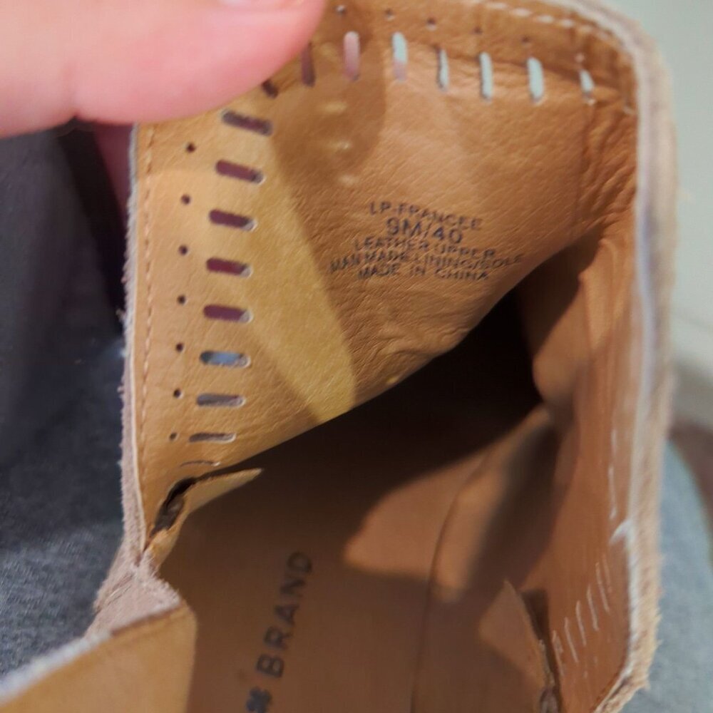 Lucky Brand Tan Suede Ankle Booties Size 9 - Picture 7 of 10